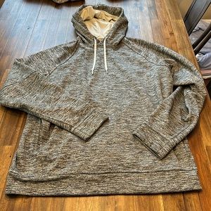 Men’s Lululemon sweatshirt, size L